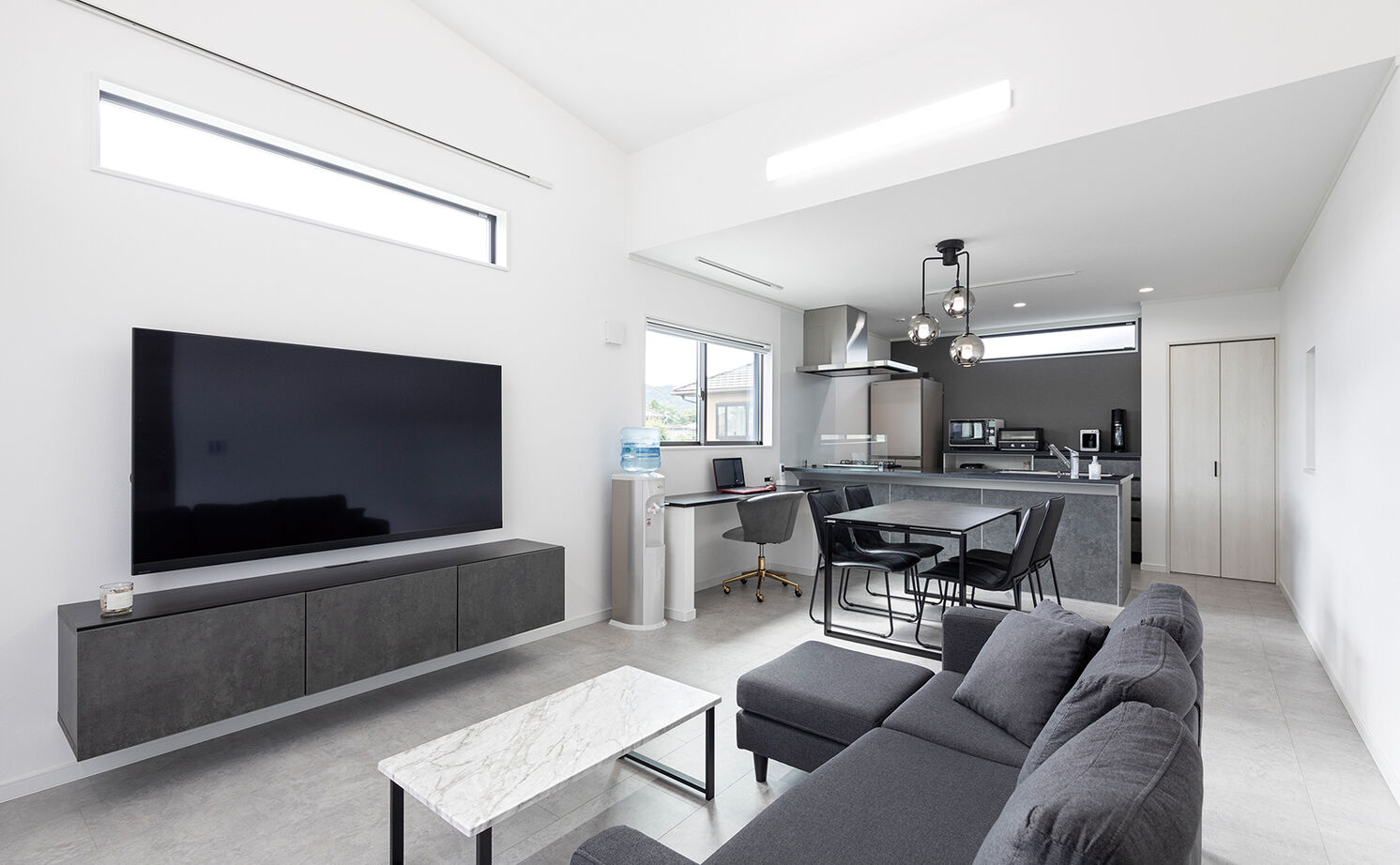 アークホーム　一級建築士事務所 【1000万円台/ビルトインガレージ/間取り図有】予算もこだわりも諦めない。趣味や遊びを満喫する住まいへの建築実例画像7