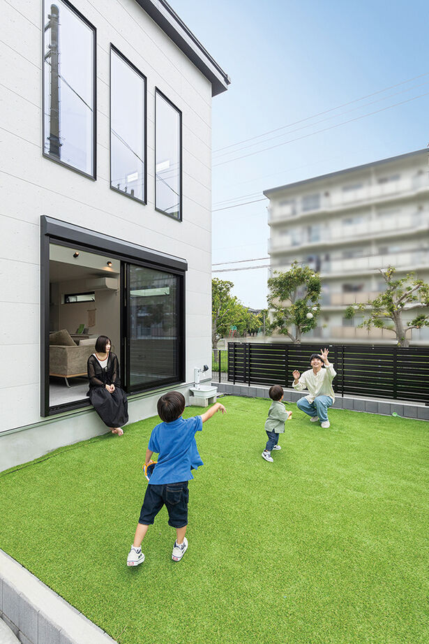 アークホーム　一級建築士事務所 【1000万円台/吹抜け/間取り図有】「コスパ高すぎ！」モデルハウスで実感。ほぼ標準で、家族と楽しむ家への建築実例画像3