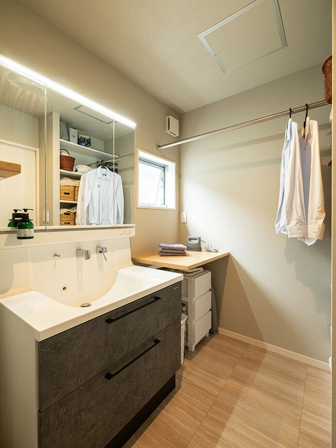 アークホーム　一級建築士事務所 【2000万円台/家事をラクに/間取り図有】建築士ならではのアイデアに注目！開放的で爽やかなパノラマLDKの建築実例画像13