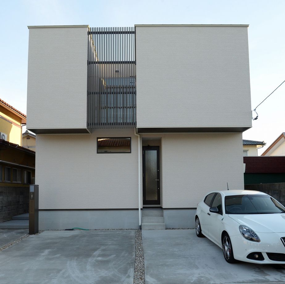 エクリュ 【3000万円台前半/二世帯住宅】双方のシアワセを担う２世帯住宅の建築実例画像1