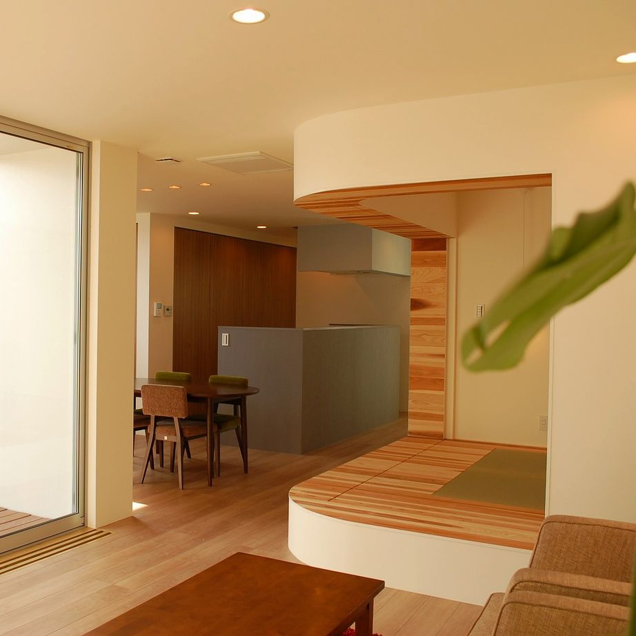 エクリュ 【中庭/高気密・高断熱】（ＬＩＸＩＬメンバーズコンテスト2014新築部門敢闘賞受賞）想円の家の建築実例画像2