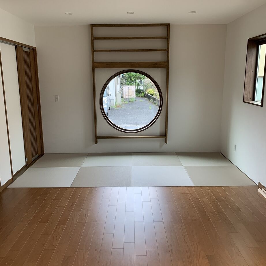 まるるのおうち 【間取り図あり/1700万円台】シンプルデザインに和を取り入れた、洗い出しの土間がある家の建築実例画像6