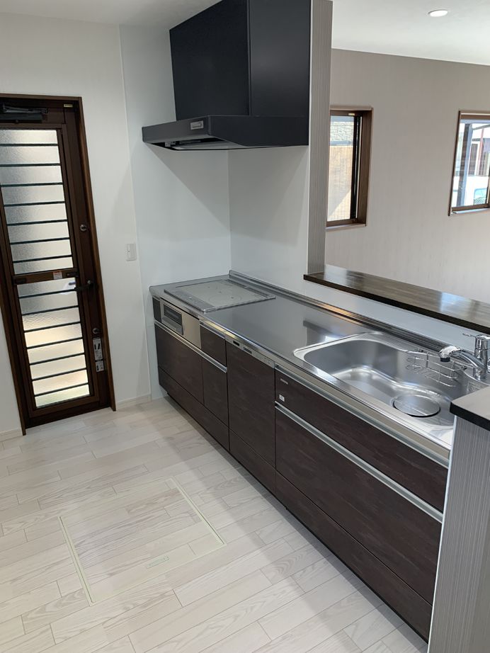 まるるのおうち 【1500万円台/30坪/間取り図】4人家族の想いが詰まった、ゆっくりとくつろげる４LDKの家 の建築実例画像3