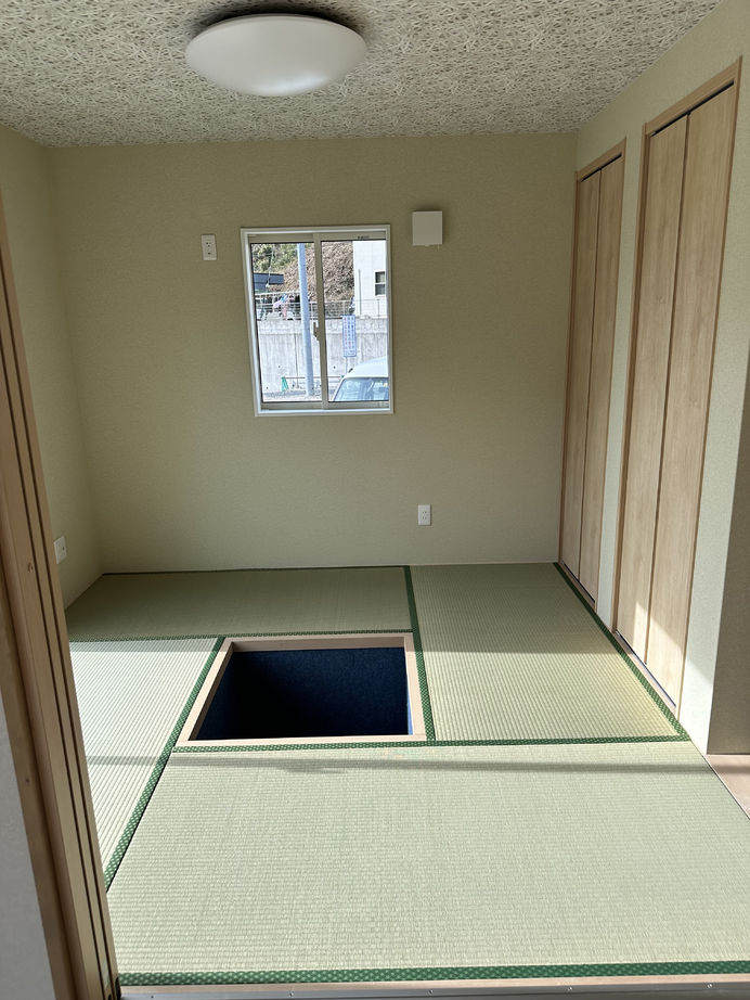 まるるのおうち 【1800万円台/39坪/間取り図】広々としたリビング、堀りごたつ付き和室のある家 の建築実例画像5