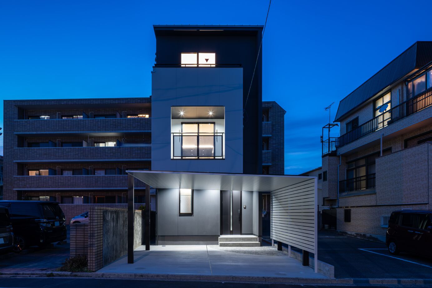 MIRAISM〈新未来建設〉 の建築実例画像