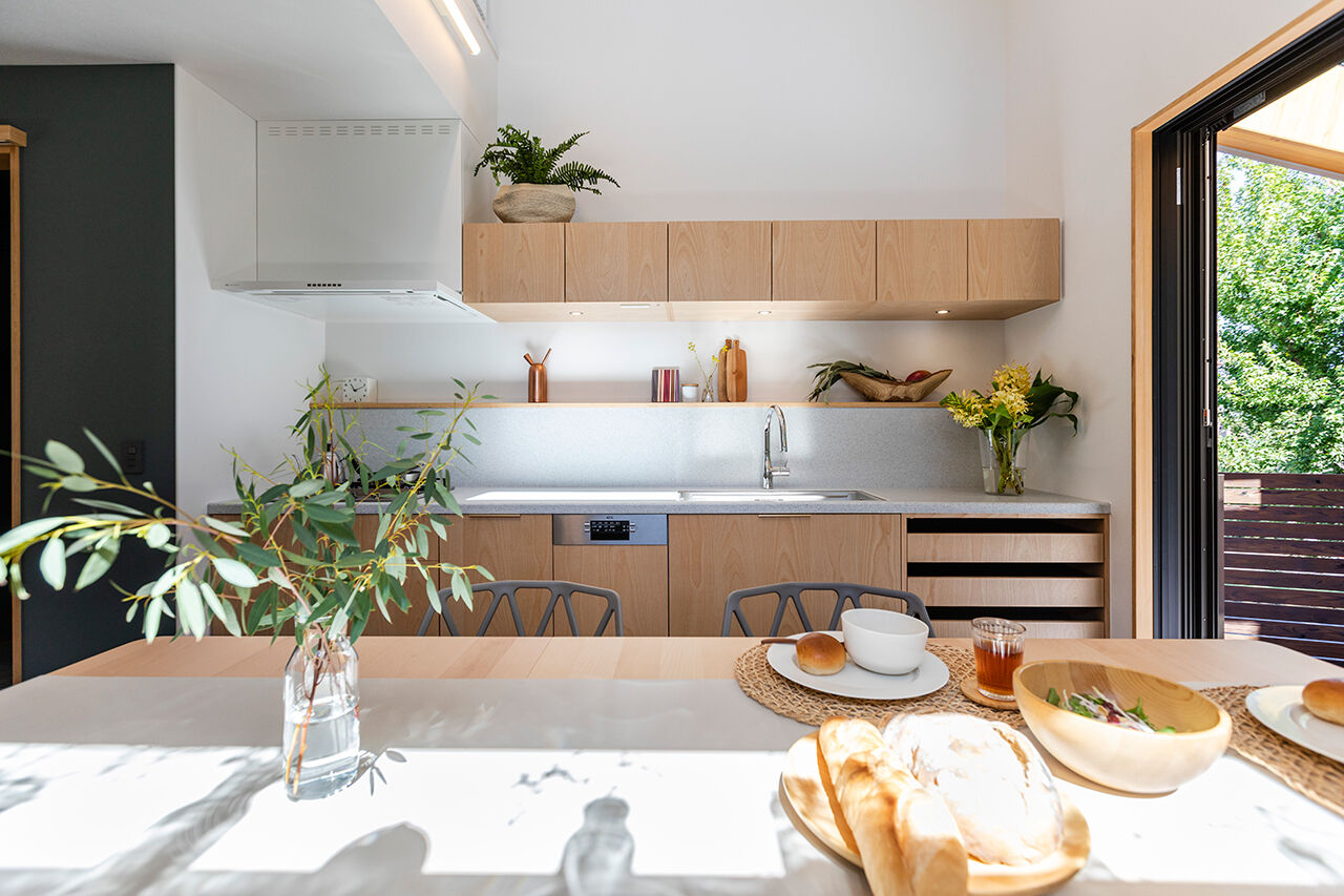 Relax home 【2000万円台/コンパクト/20坪台/間取り図】気分は高原リゾート。外の空気と緑に癒されるテラスのある家の建築実例画像3