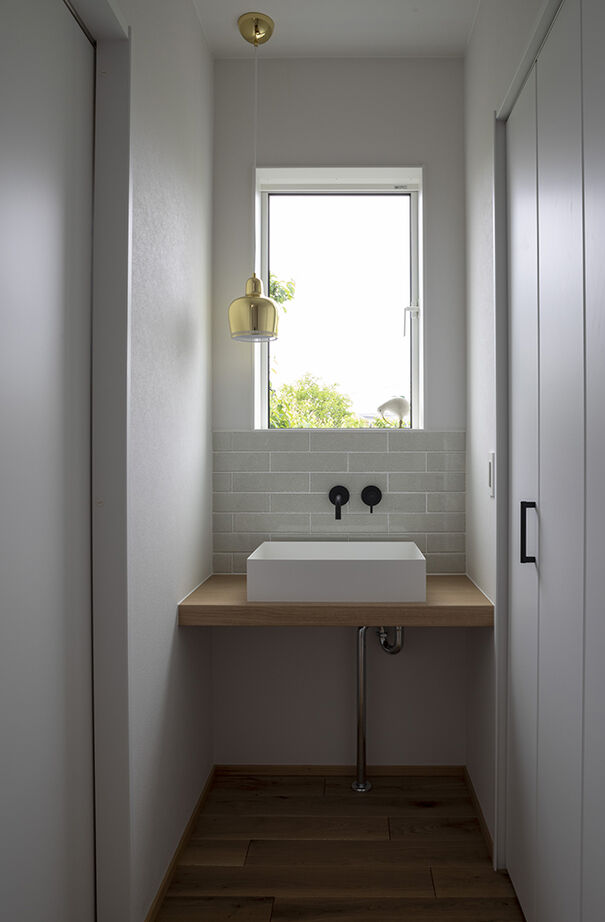 Relax home 【3000万円台/アウトドアリビング/40坪台/間取り図】風を感じるダイニングとガーデンキッチンのある家の建築実例画像12