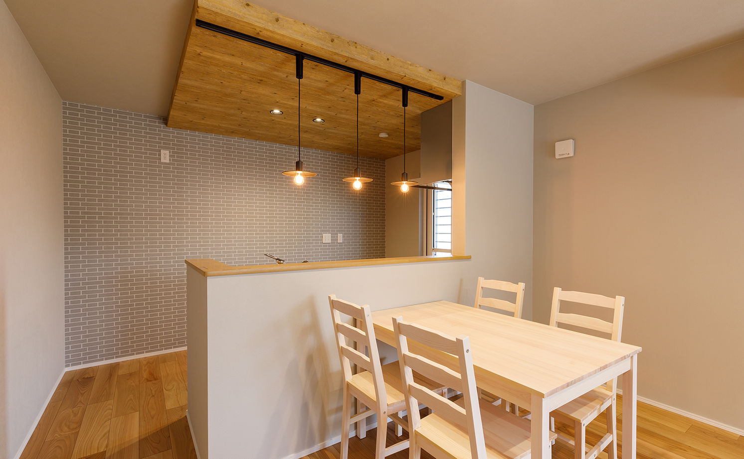 ａｒｄ（アルデ） シンプルモダンな中に落ち着きの感じられるデザイン。収納たっぷりな家ですっきり暮らすの建築実例画像4