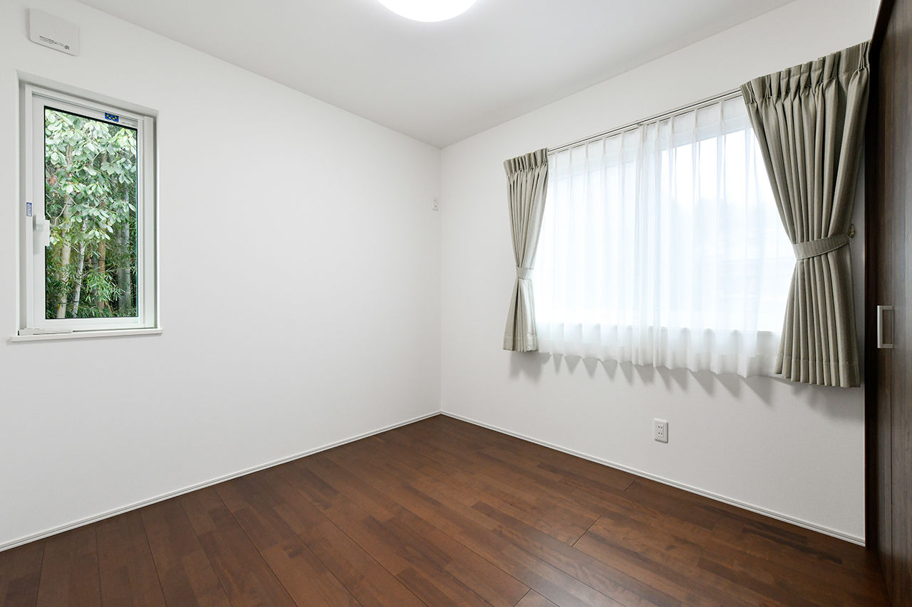 ａｒｄ（アルデ） 【1000万円台/シンプル/家事ラク】無駄のない間取りで広々LDK。窓からの緑がアクセントのモダンな空間の建築実例画像8