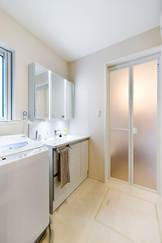 ａｒｄ（アルデ） 【1000万円台/シンプル/家事ラク】無駄のない間取りで広々LDK。窓からの緑がアクセントのモダンな空間の建築実例画像9