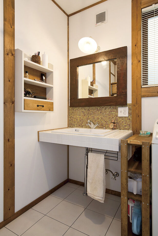 綿半林業 【1000万円台/ひのき/108m2】吹き抜け大空間に家族が集うノスタルジックで古民家風のひのきの家の建築実例画像7