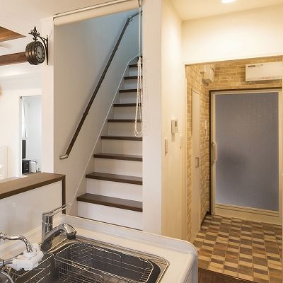 アヴィエスホーム 【間取り図有/33坪/1500万円～1999万円】健康塗り壁に包まれる心地よさ。憧れた洋画の中の可愛いお家の建築実例画像7