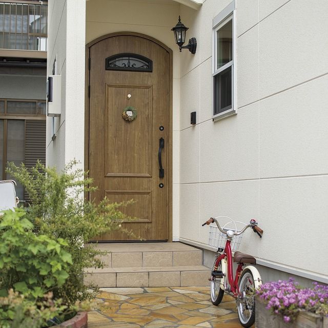 アヴィエスホーム 【間取り図有/32坪/1,500万円～1,999万円】塗り壁の爽やかさをまとったカフェ風リビングのおうちの建築実例画像10