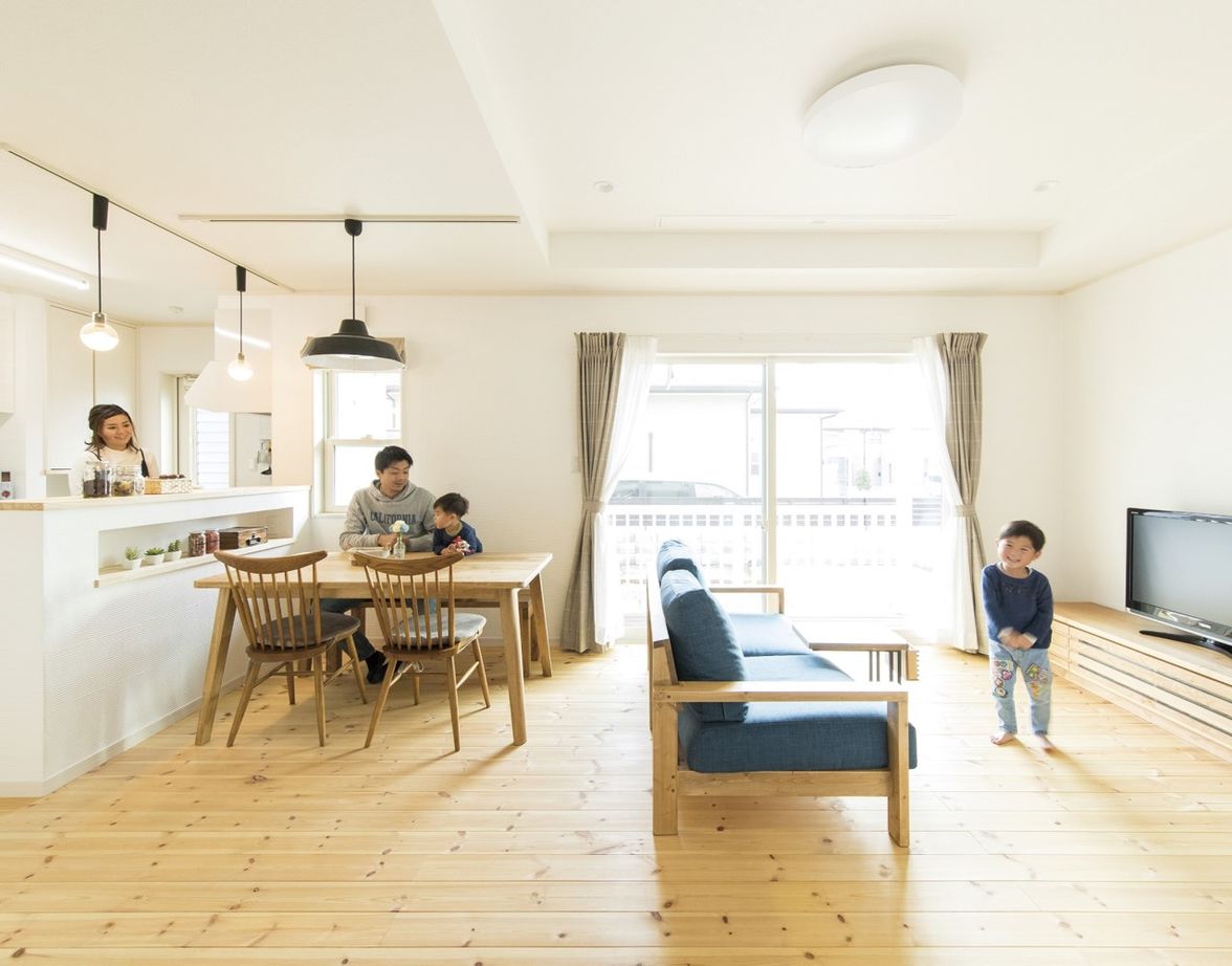 アヴィエスホーム 【間取り図有/39坪】自然素材がいっぱいのアメリカンサーファーズハウスデザインと家族の健康の両方を確保の建築実例画像4