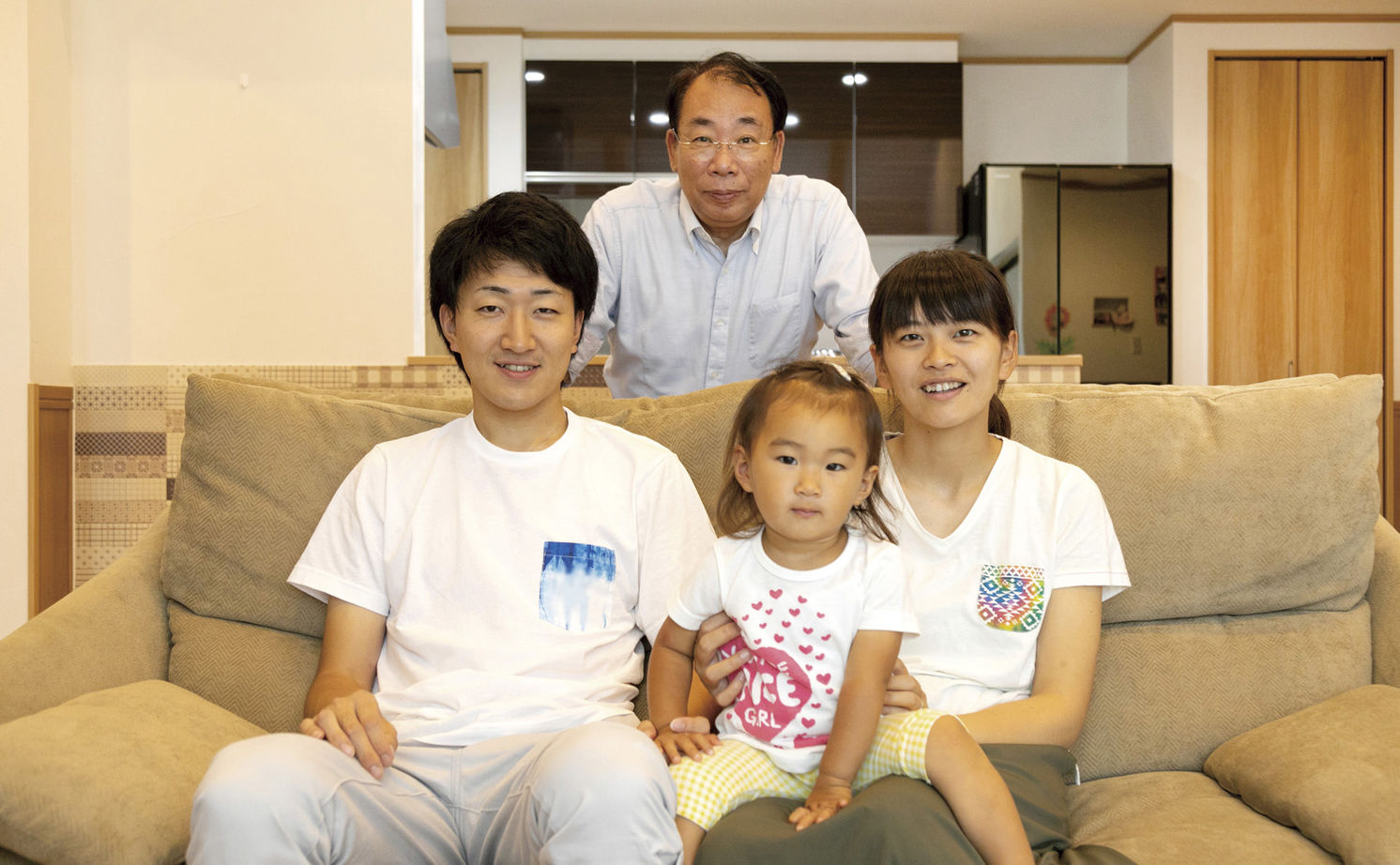 アヴィエスホーム 【間取り図有/39坪/2000～2499万円】健康塗り壁の爽やかさが心地いい！勾配天井で広々快適な平屋の住まいの建築実例画像11