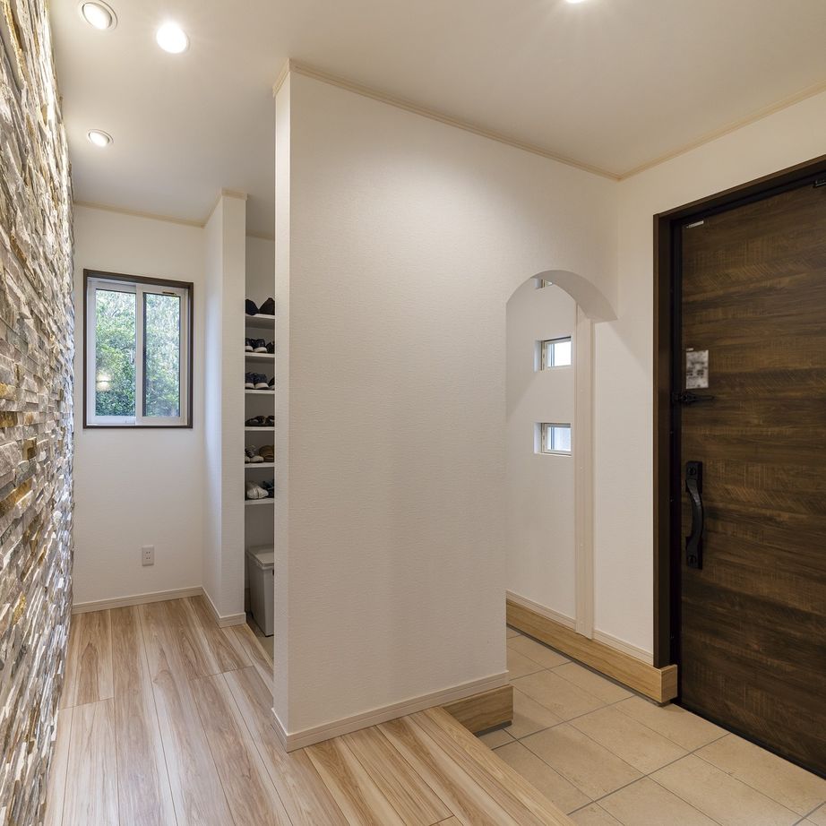 アヴィエスホーム 【間取り図有/30坪/2200万円～2299万円】素材や間取りで遊び心をプラス！塗り壁の心地よさをまとう平屋の建築実例画像10