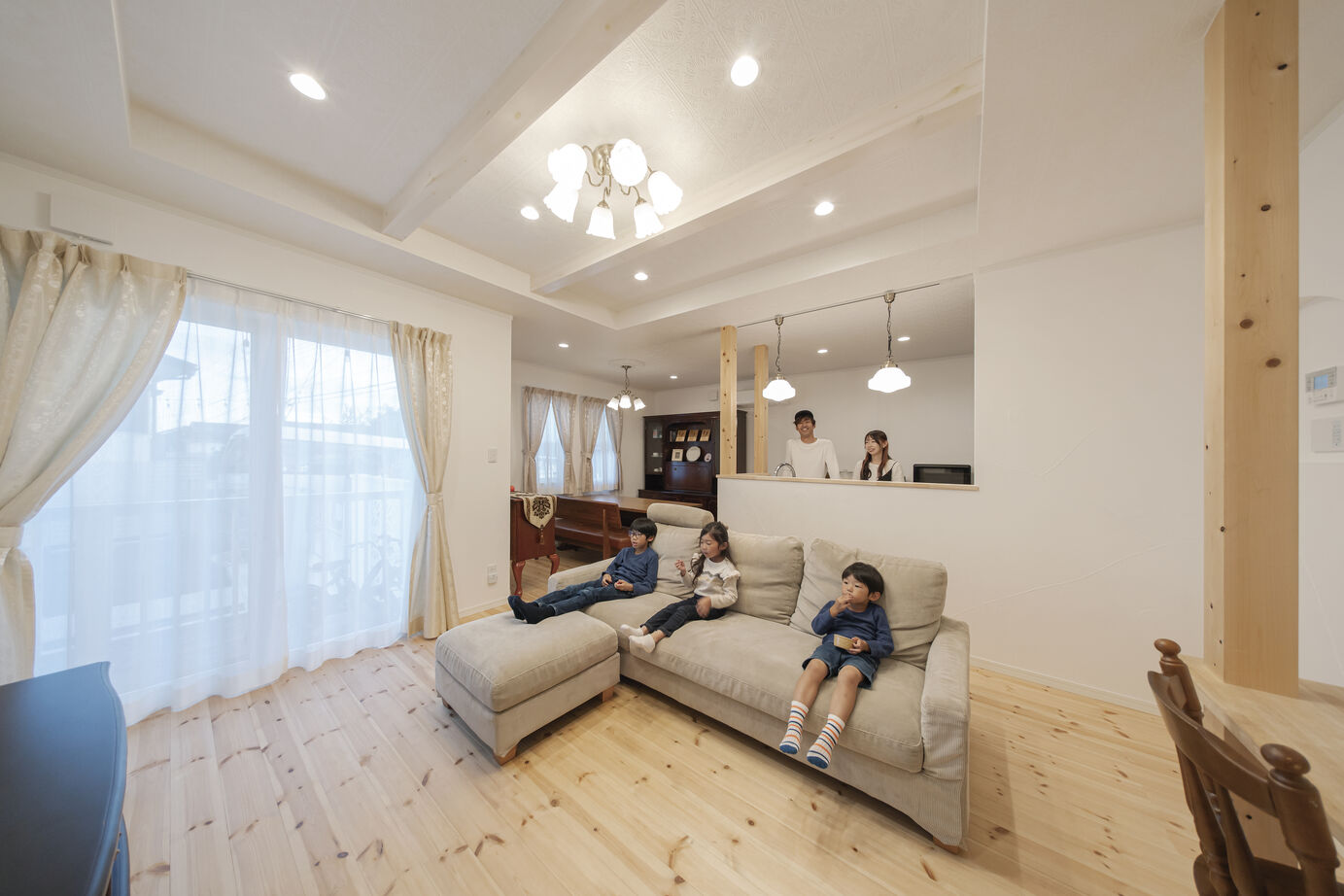 アヴィエスホーム 二度目の家づくりは回遊動線と土間のあるアメリカンハウスの建築実例画像7