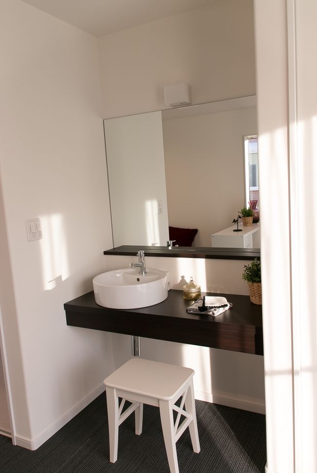 コンチネンタルホーム 【平屋/間取り図有】白をベースとしたスタイリッシュモダンのお家の建築実例画像6