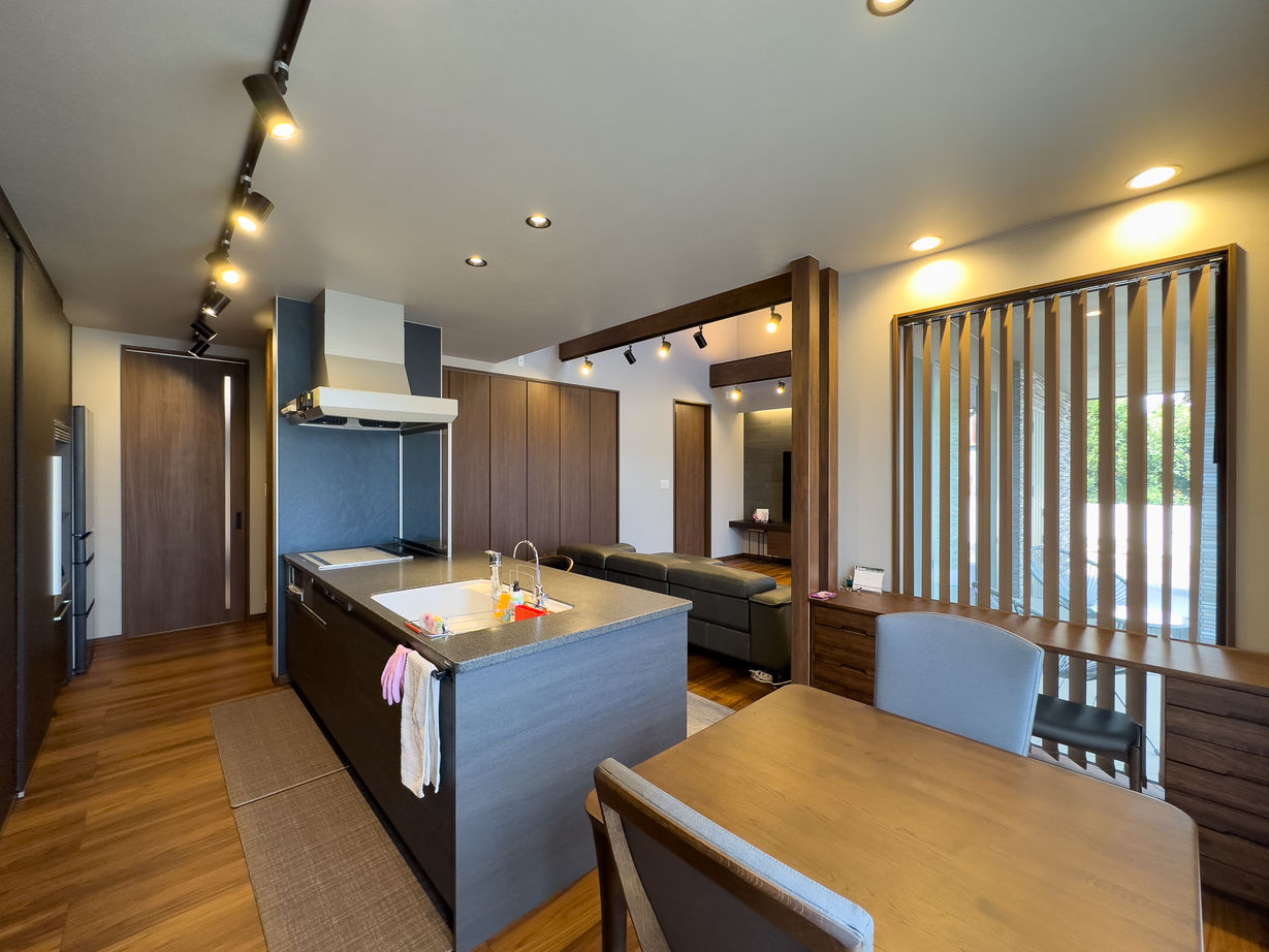 コンチネンタルホーム 【太田市/3LDK/40.6坪/ロフトのある平屋】重厚感のある、使い勝手の良い平屋の建築実例画像6