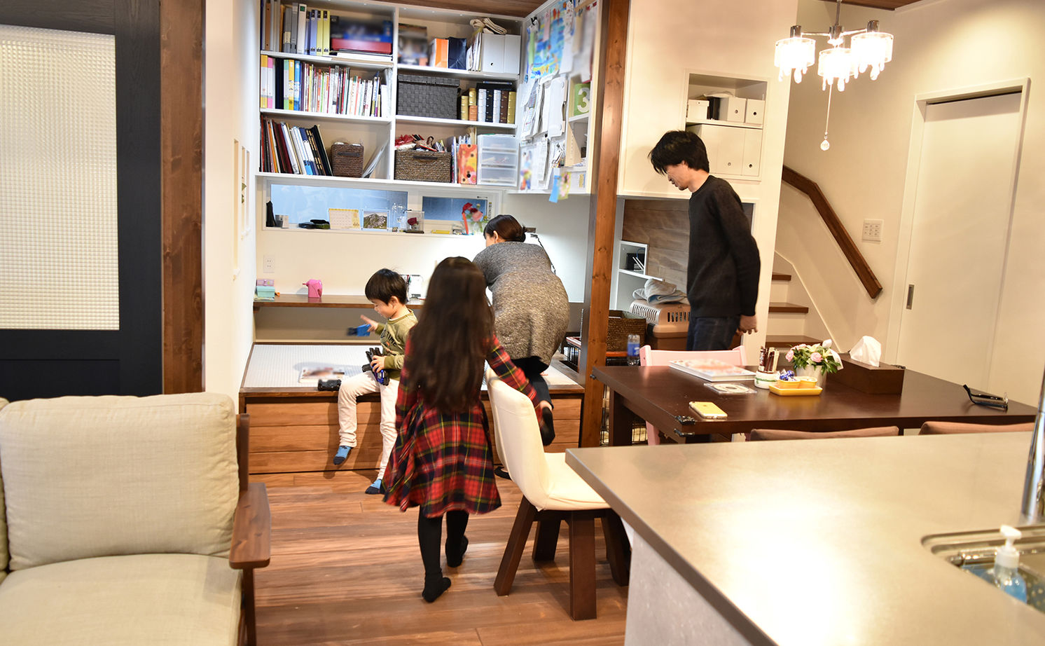 助川工務店 【2000万円台|20坪台|間取り|高気密高断熱】もみの木に包まれる開放空間。リビングの吹き抜けが心地よい家の建築実例画像6