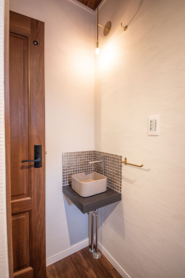 助川工務店 【2000万円台|20坪台|間取り|高気密高断熱】もみの木に包まれる開放空間。リビングの吹き抜けが心地よい家の建築実例画像17