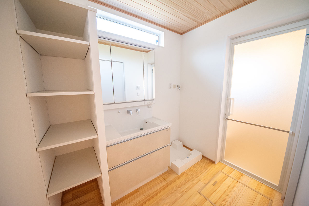 助川工務店 【2000万円台/20坪台/平屋】上質な和の佇まいと勾配天井の開放感が魅力の「もみの木」の家の建築実例画像7