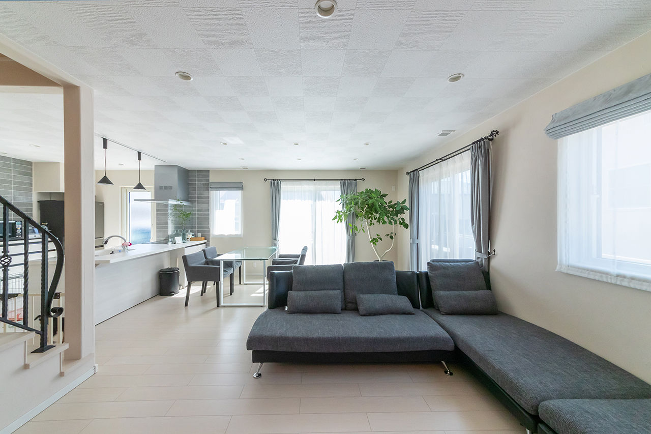 スモリの家 家づくりへの思いが確かな性能と心地よい室内環境を実現の建築実例画像3