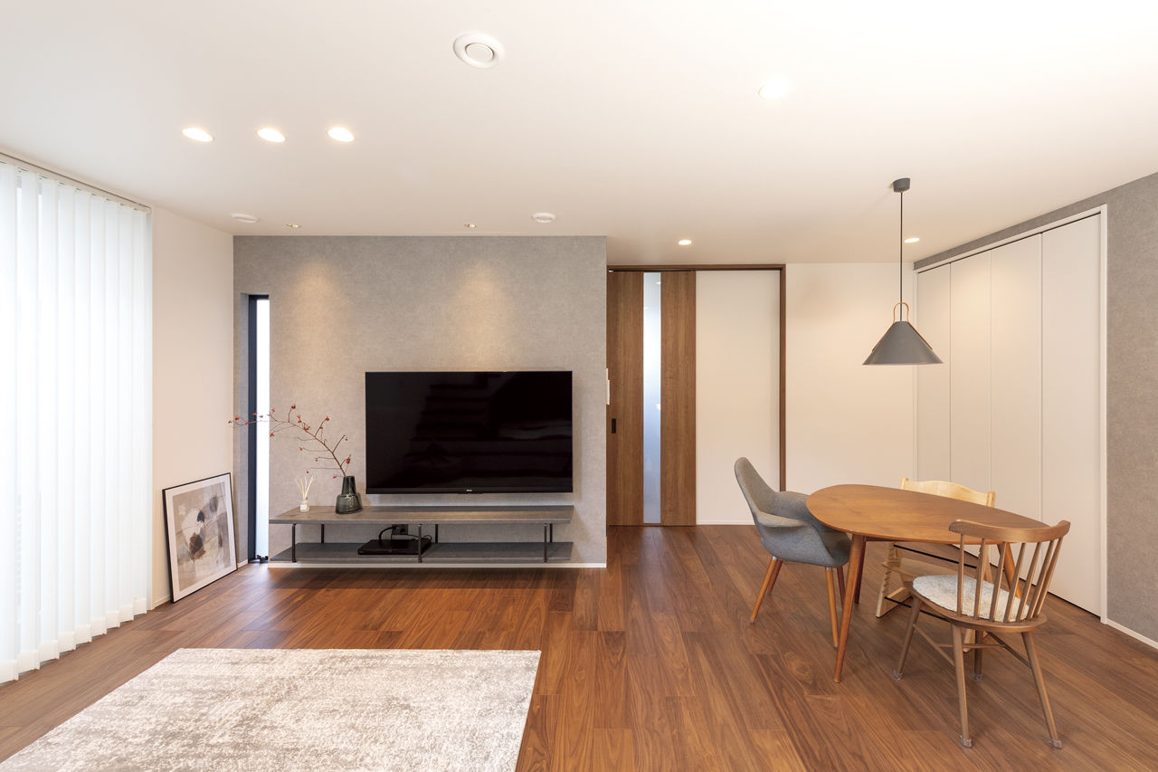 マルマインハウス 【奈良市／2200万円台】白とグレーのグラデーションが映える。スタイリッシュさとやわらかさが共生する家の建築実例画像5