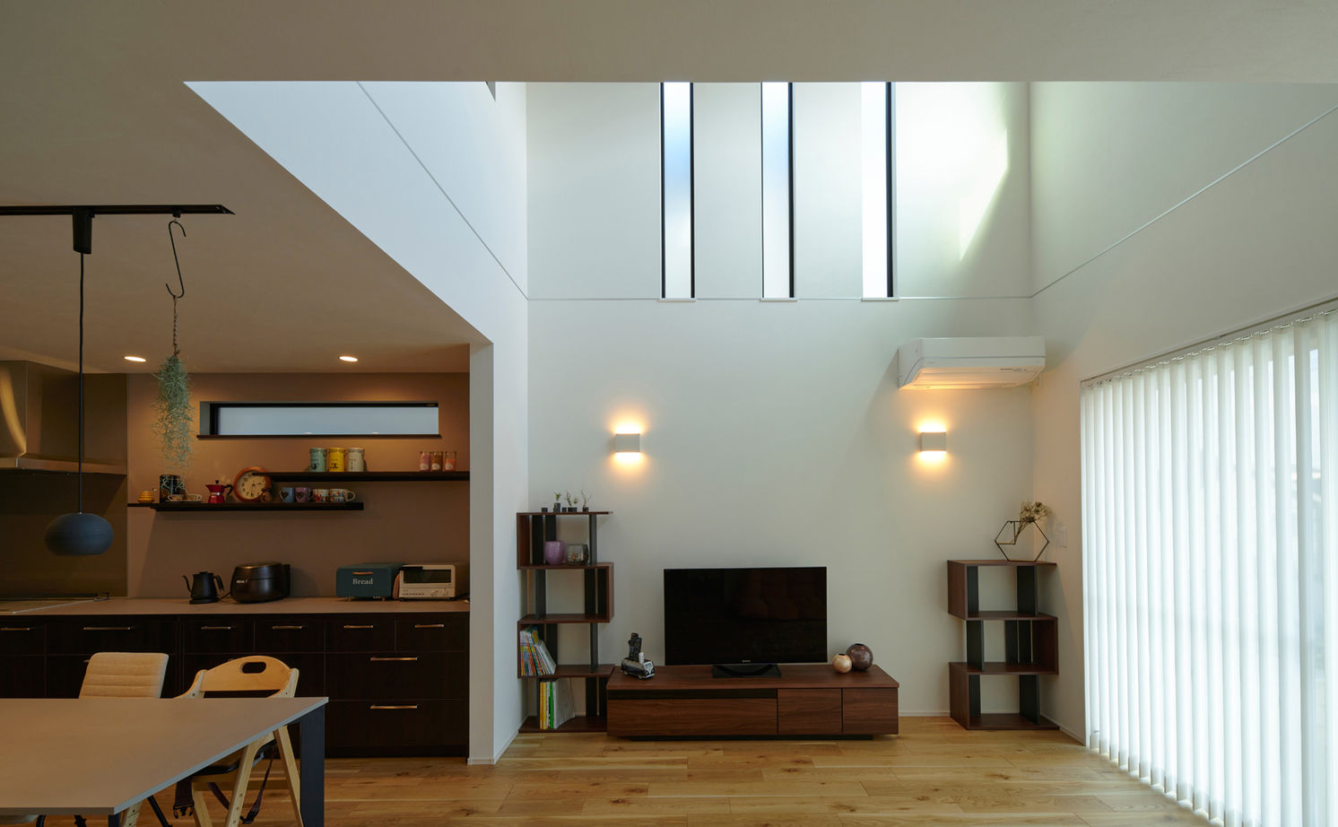 マルマインハウス 【生駒市/3000万円台/36坪/2階建て/間取図】ZEHを超える断熱性能「HEAT20」で吹き抜けでも年中快適に暮らすの建築実例画像3