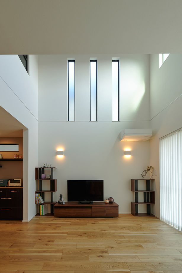 マルマインハウス 【生駒市/3000万円台/36坪/2階建て/間取図】ZEHを超える断熱性能「HEAT20」で吹き抜けでも年中快適に暮らすの建築実例画像8