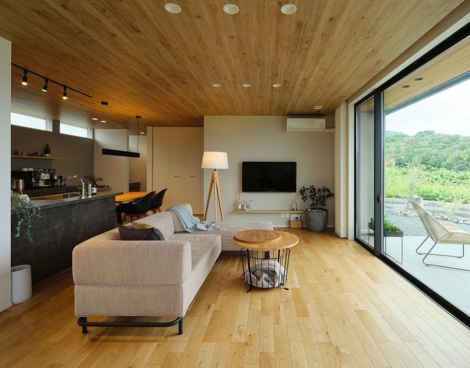 マルマインハウス 【五條市/平屋/2000～2500万円/間取り有】周辺の自然と調和する、眺望をいかした設計で豊かな暮らしが叶うの建築実例画像7