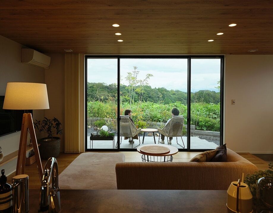 マルマインハウス 【五條市/平屋/2000～2500万円/間取り有】周辺の自然と調和する、眺望をいかした設計で豊かな暮らしが叶うの建築実例画像10