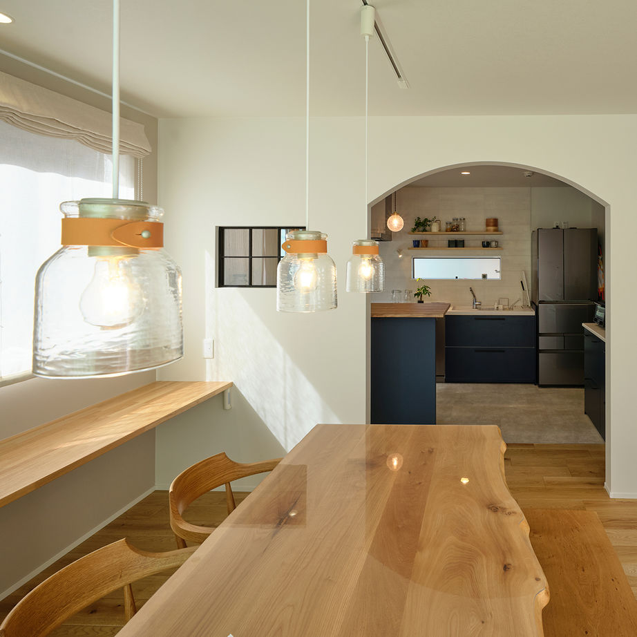 マルマインハウス 【木津川市/2500～3000万円/35坪/2階建て/北欧風】生活動線◎広々キッチンで憧れの海外カフェのような家の建築実例画像4