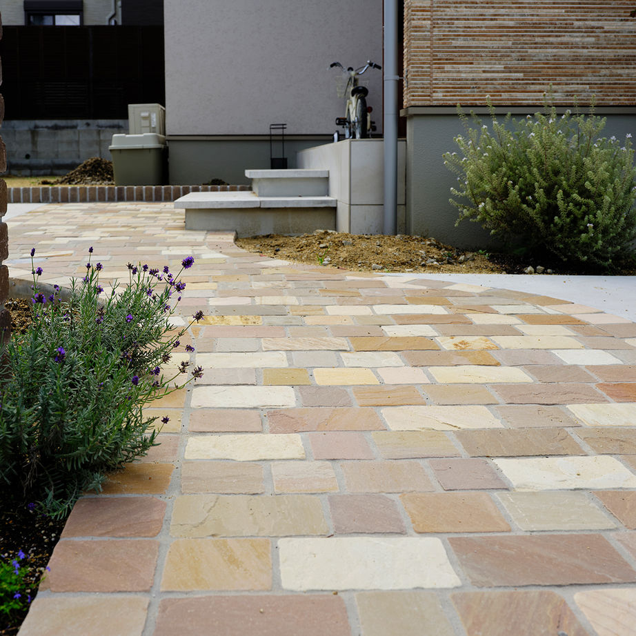 マルマインハウス 【木津川市/2500～3000万円/35坪/2階建て/北欧風】生活動線◎広々キッチンで憧れの海外カフェのような家の建築実例画像9