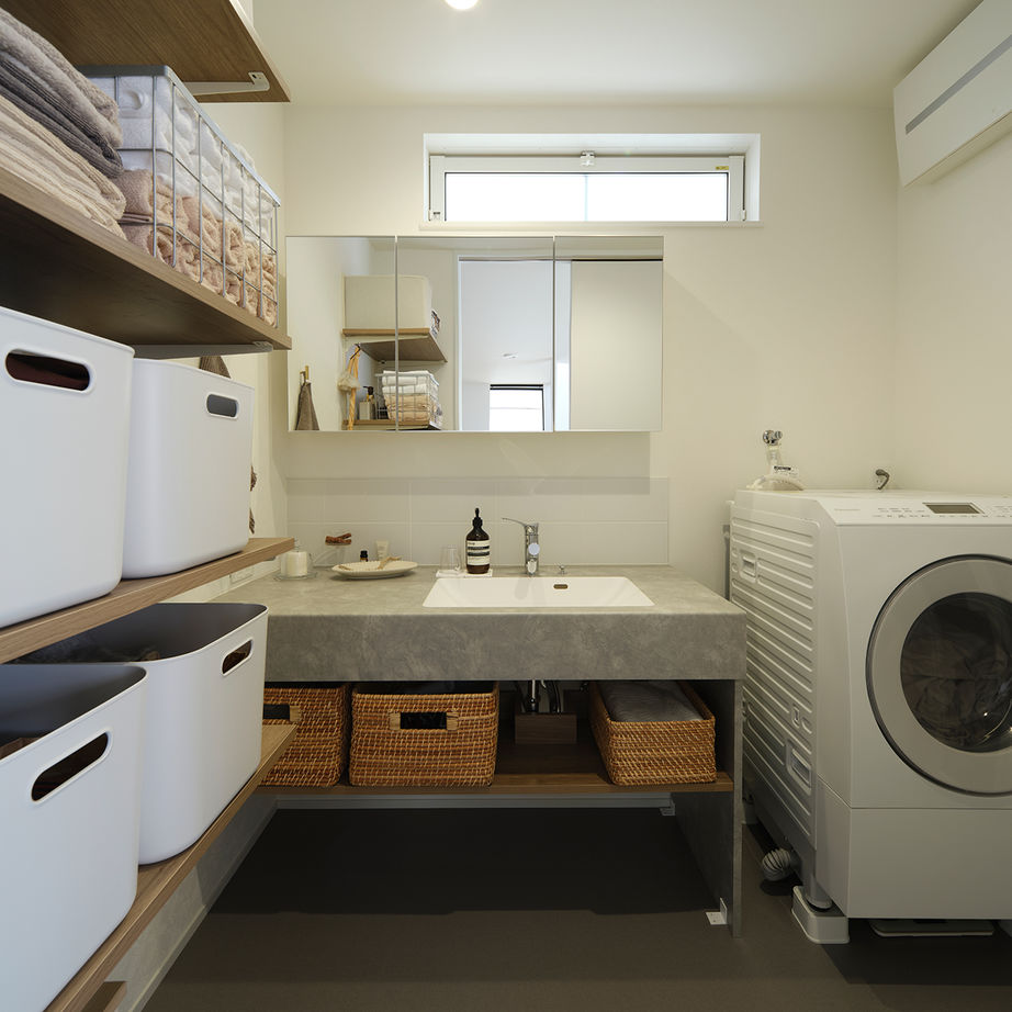 マルマインハウス 【大和郡山市/2000万円台/30坪/2階建て/間取図】白×くすみカラーで映える、生活感を隠した癒しの家の建築実例画像8