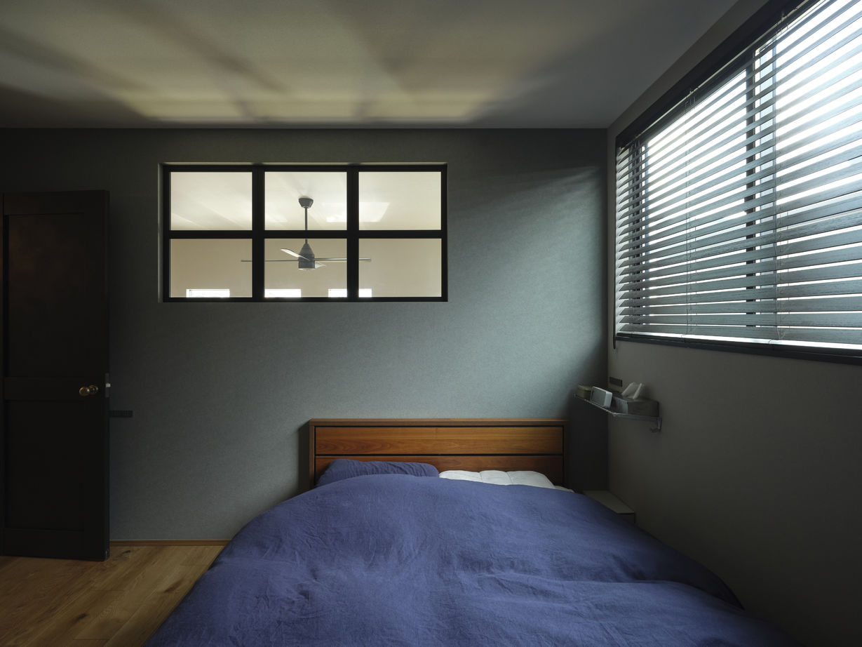 マルマインハウス “アウトドア家族”らしいダイナミックにレイアウトされた土間がよくなじんだ、“外での遊びが充実する家”の建築実例画像9