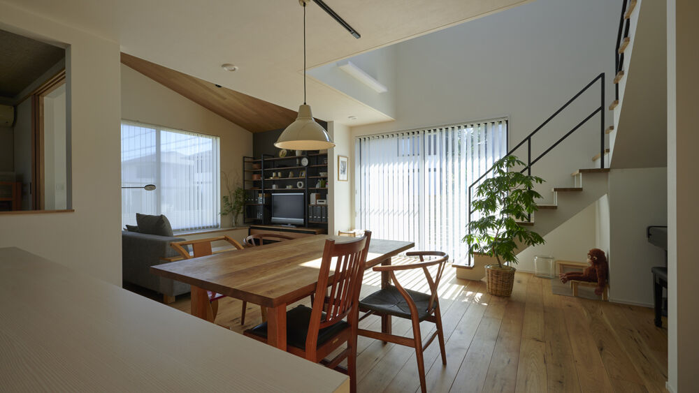 マルマインハウス 【奈良市/家事動線/半平屋】経年変化と陰影を楽しみ丁寧にくらす家の建築実例画像2