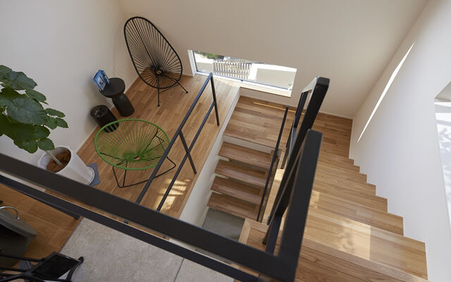 マルマインハウス 【生駒市／2階リビング/中庭ジャグジー】生駒山の景色がいつも見えるようにした２階LDKのお家の建築実例画像8