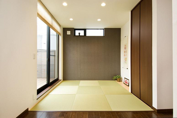 トヨタホーム 都市の家に光と風を呼び込む設計力　明るく広びろとした空間に人が集うの建築実例画像5