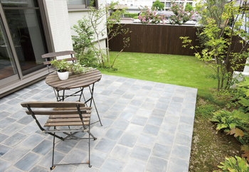 トヨタホーム 窓の配置ひとつにまで気を配って、「理想だった」スクエアな外観を実現の建築実例画像6