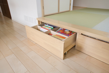 トヨタホーム 20坪の狭小地に自然を取り込み、光と風、開放感を感じる住まいにの建築実例画像4