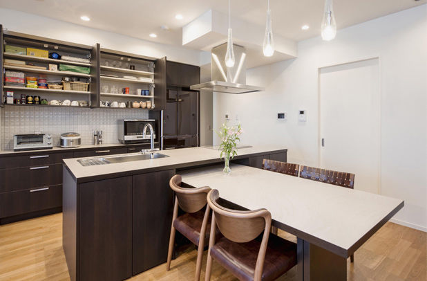 トヨタホーム 【平屋実例】柱のない開放的な大空間LDKを実現の建築実例画像6