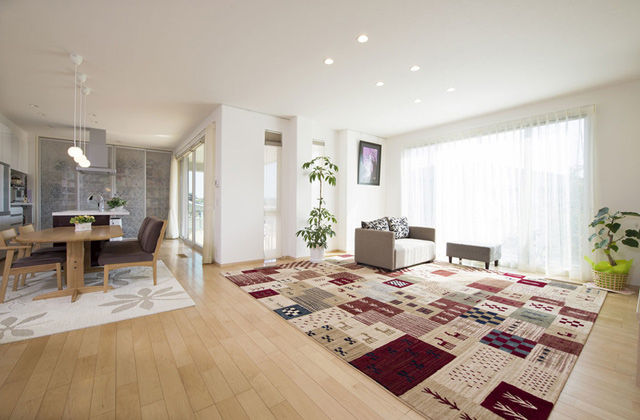 トヨタホーム 子育ても仕事も相互に助け合える、二人三脚の二世帯ライフを叶えた住まいの建築実例画像2