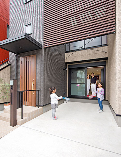 トヨタホーム 親子それぞれのライフスタイルを大切に。都市の限られた敷地でも心地よい二世帯住宅の建築実例画像9