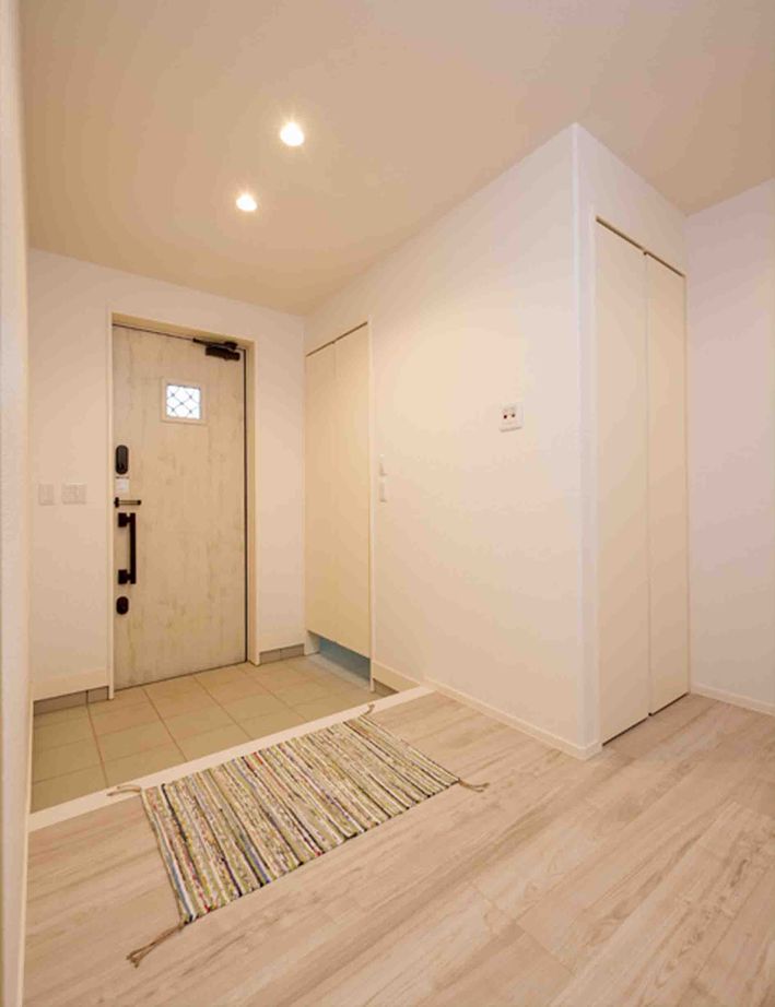 トヨタホーム 広々としたLDKを中心に暮らしを楽しむ、アメリカンテイストの平屋の建築実例画像6