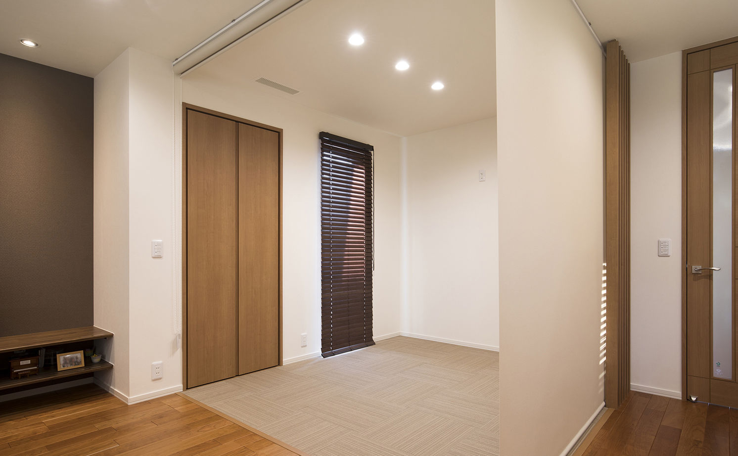 トヨタホーム 【40坪以下/全館空調/大開口】家事移動が少ない平屋建て。開放的なリビング・ダイニングは極上の癒し空間の建築実例画像4