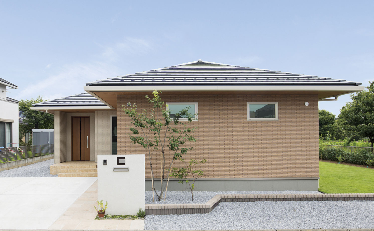 トヨタホーム 【40坪以下/全館空調/大開口】家事移動が少ない平屋建て。開放的なリビング・ダイニングは極上の癒し空間の建築実例画像5