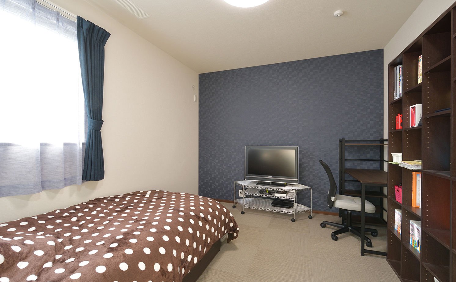 トヨタホーム 【50坪以下/全館空調/太陽光発電】ZEHを採用し「冬暖かく夏涼しく」。収納の工夫ですっきり大空間の家にの建築実例画像10