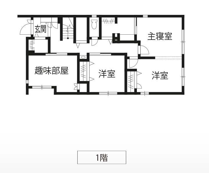 トヨタホーム 窓の向こうに広がる眺望を生かした開放的な2階LDK。大好きな自転車を楽しむこだわり空間も自慢の間取り図（5K以上）1階
