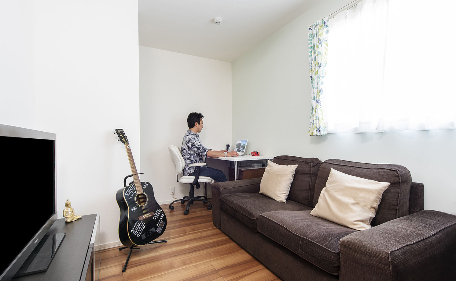 トヨタホーム 【40坪以下/全館空調/耐震・免震・制震】構造と全館空調が決め手。大きな吹抜けリビングに家族が集う日々の建築実例画像9